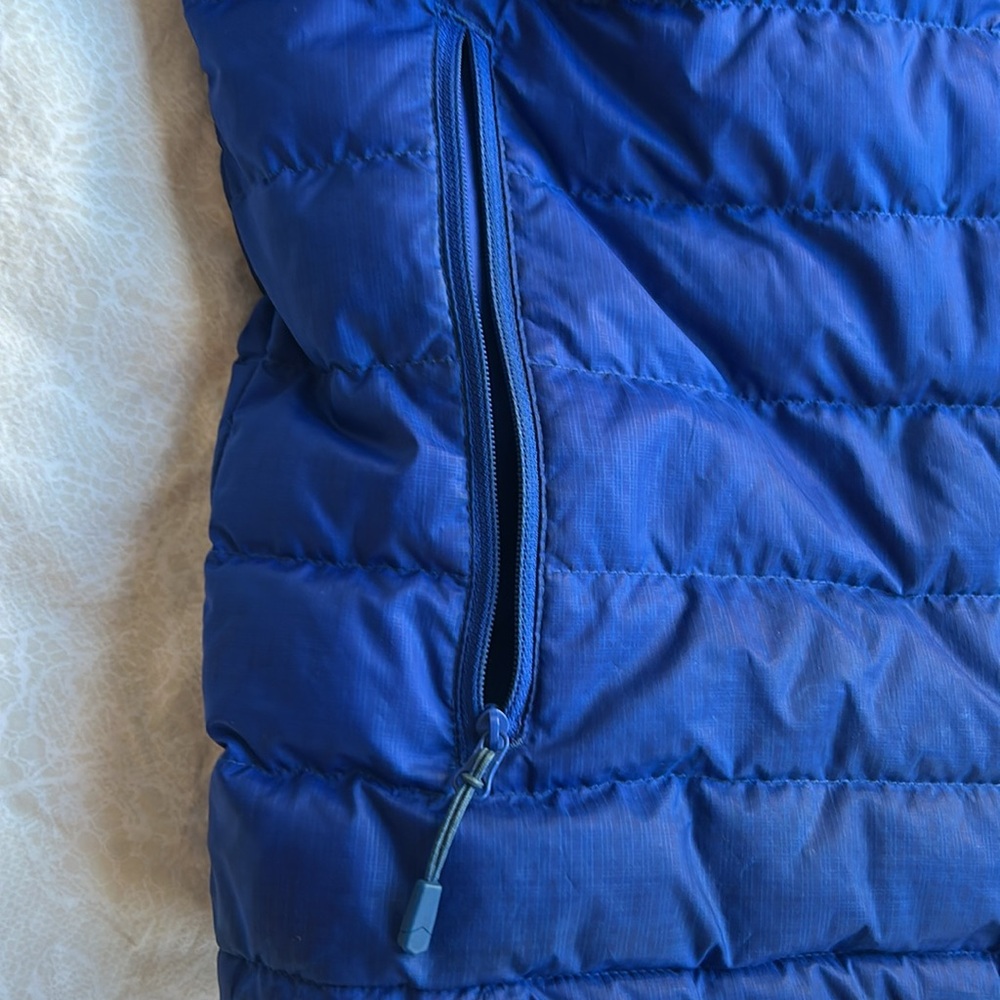 Mountain Hardware, Enduro, Packable Down Puffer C… - image 3